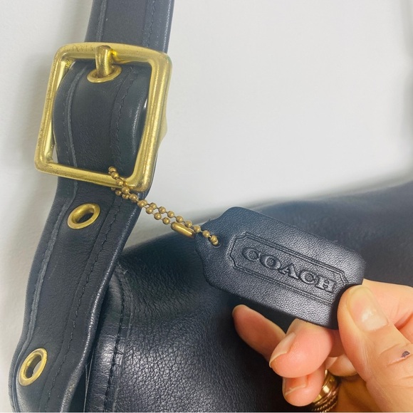 Vintage Coach Stewardess Bag in black leather - Picture 8 of 13